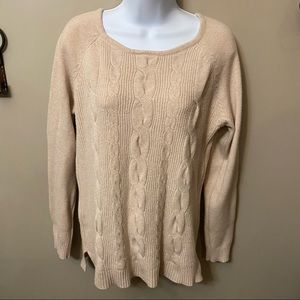 Beige Cable Knit Soft Womens Sweater Excellent Used Condition size M